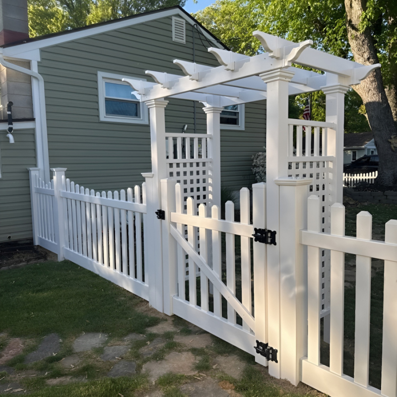 Picket-Vinyl-Fence-Installation-in-Cape-May-NJ-4