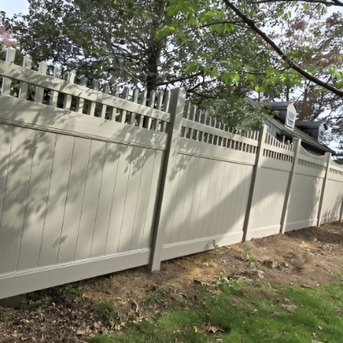vinyl-privacy-fence-replacement-in-broomall-pa-2